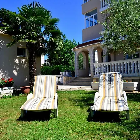 Apartament Rea