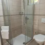 Rea מאלינסקה