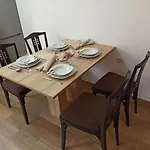 Rea דירה *