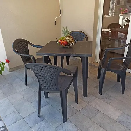 Appartement Rea Malinska