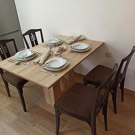 Rea Apartment *