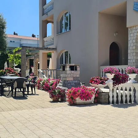 Apartament Rea Malinska