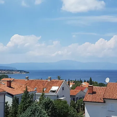 Apartament Rea *