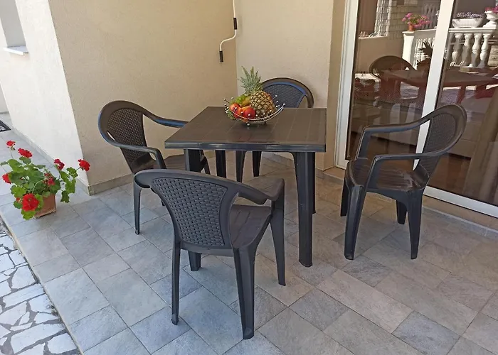 Appartement Rea Malinska